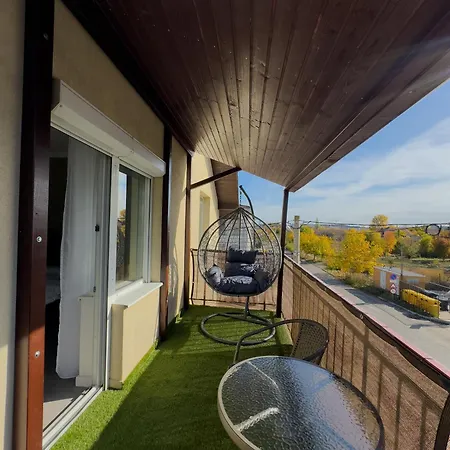 S&s 1 Bedroom With Balcony And Garden Free Parking At Location 2 Spaces טימישוארה