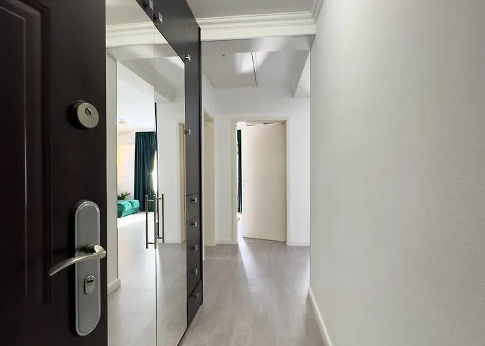 S&s 1 Bedroom With Balcony And Garden Free Parking At Location 2 Spaces * Timisoara